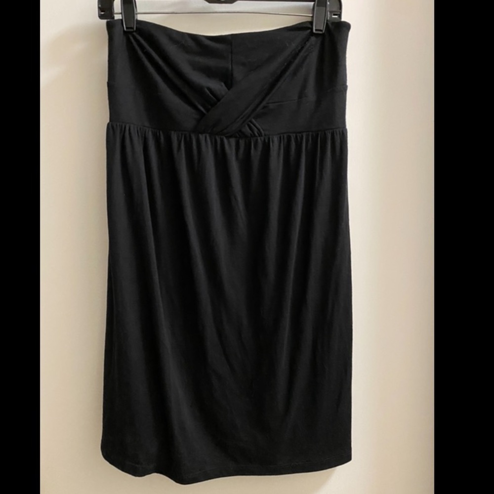 Black strapless dress